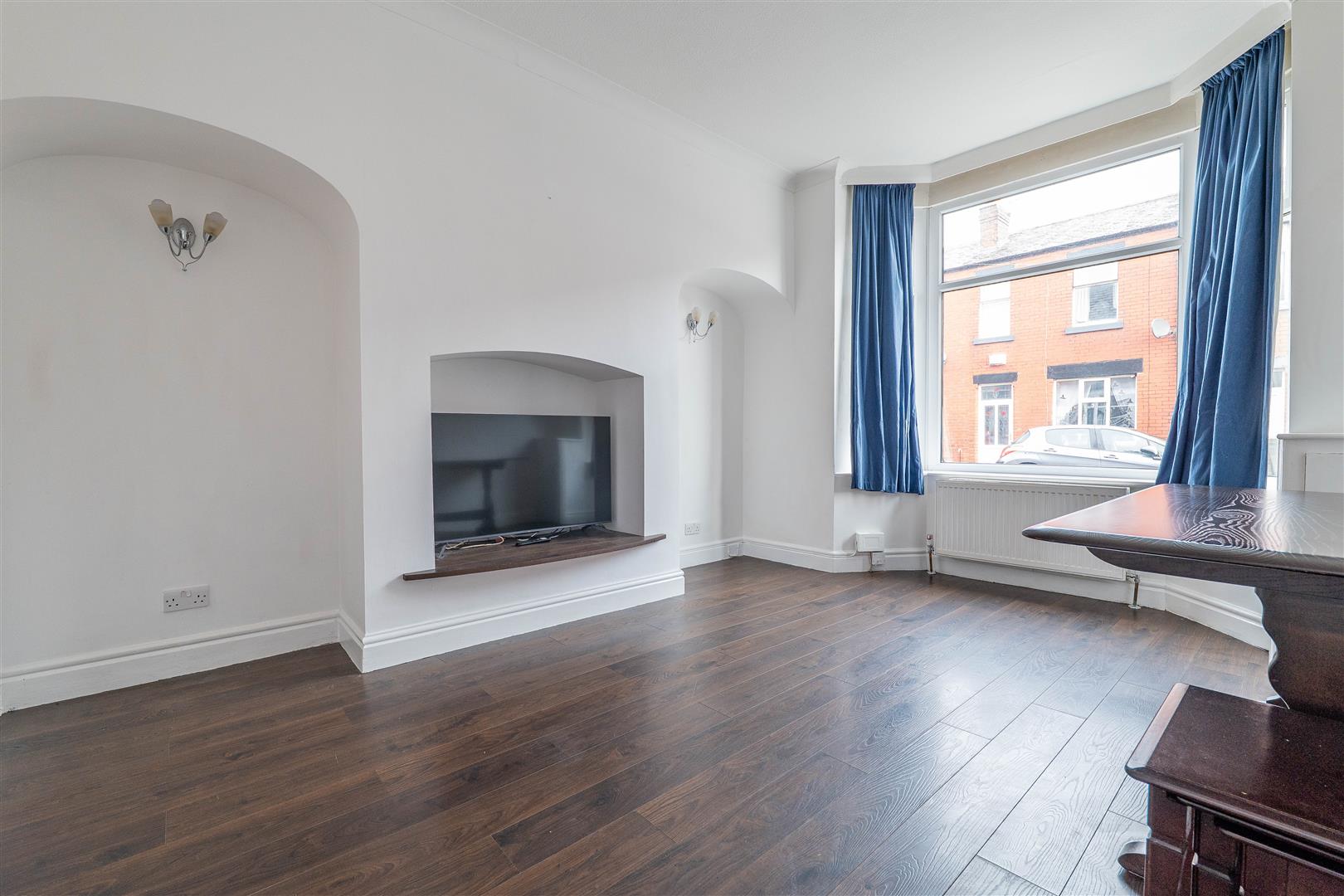 2 bed property in Balcarres Road, Chorley